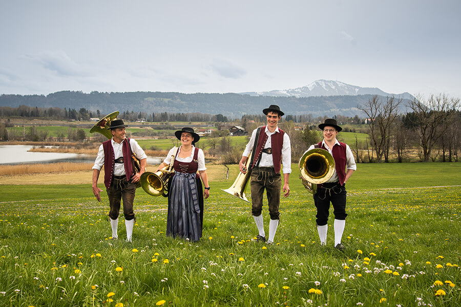 Die Bässe der Musikkapelle Memhölz